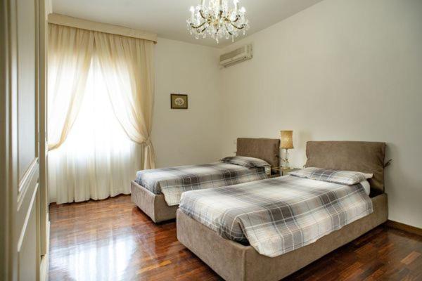Villa Laura Чистерна-ди-Латина Экстерьер фото