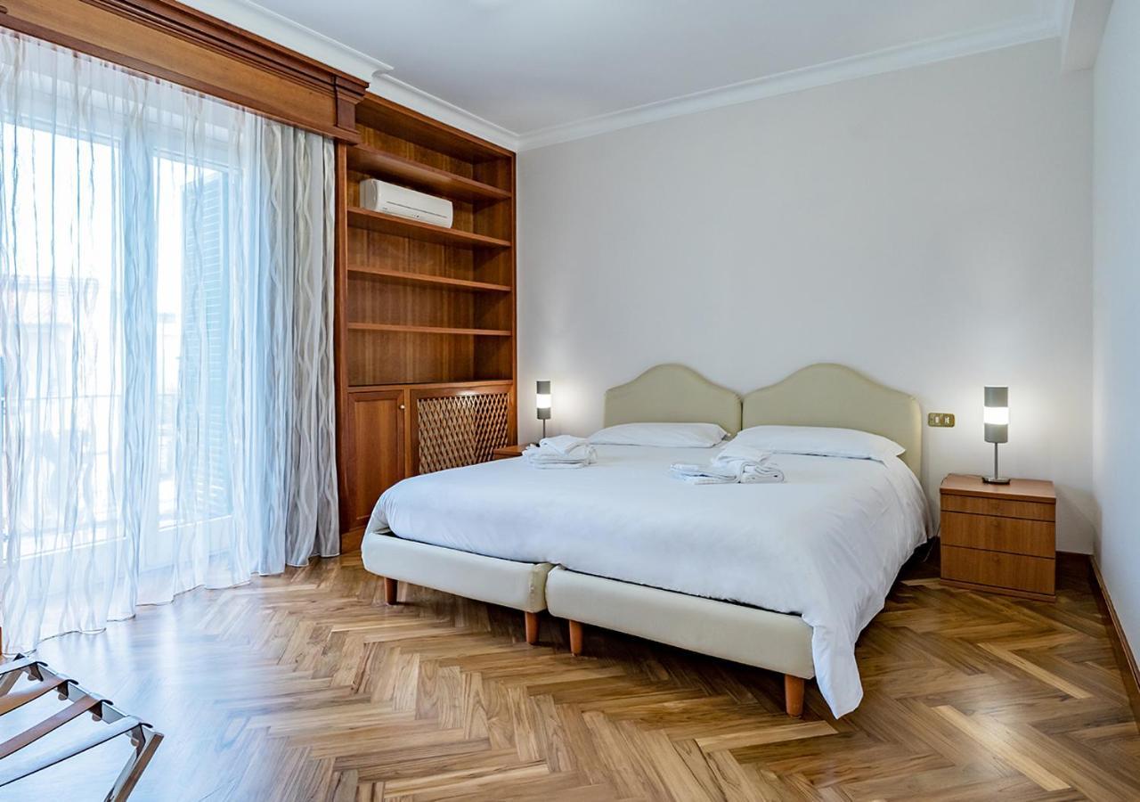 Villa Laura Чистерна-ди-Латина Экстерьер фото