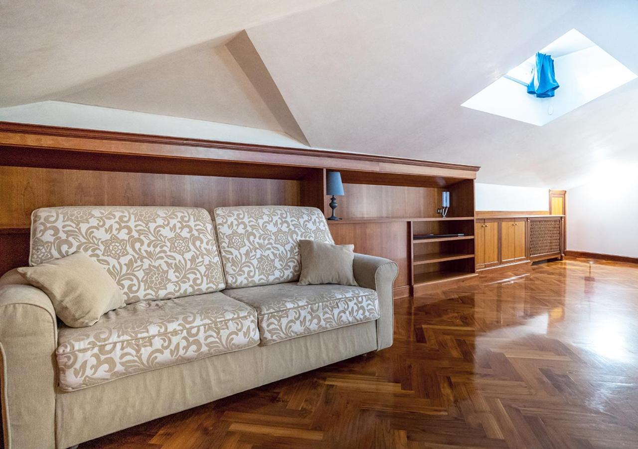 Villa Laura Чистерна-ди-Латина Экстерьер фото